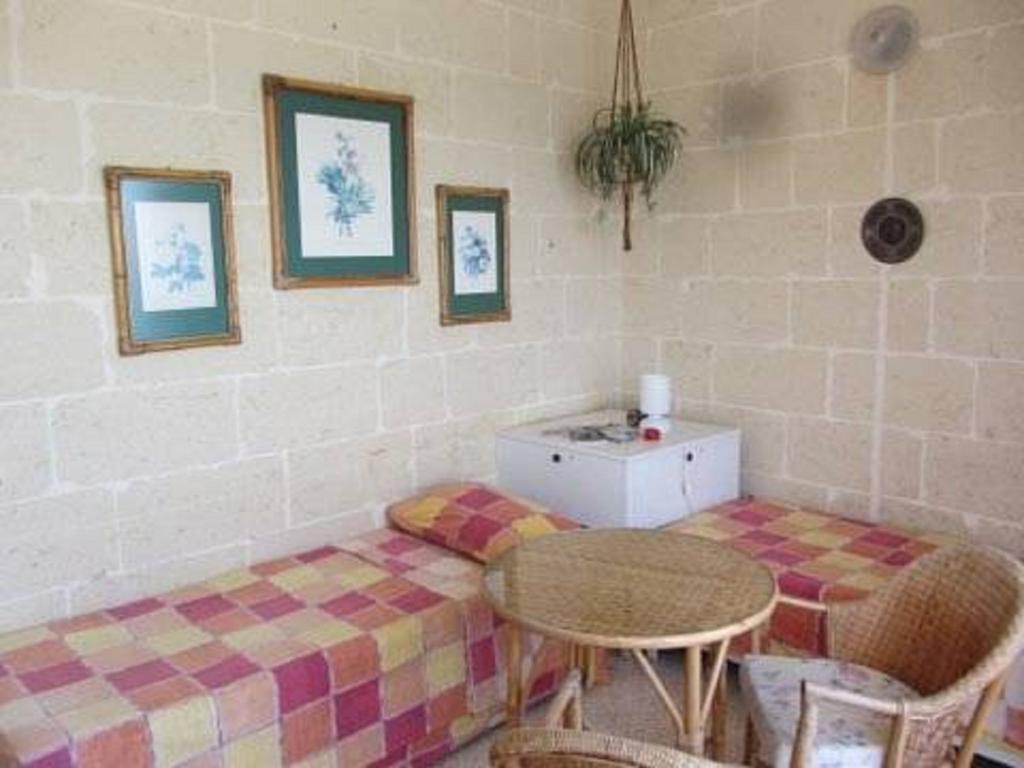 Ferienwohnung Ta' Karmni Marsalforn Zimmer foto